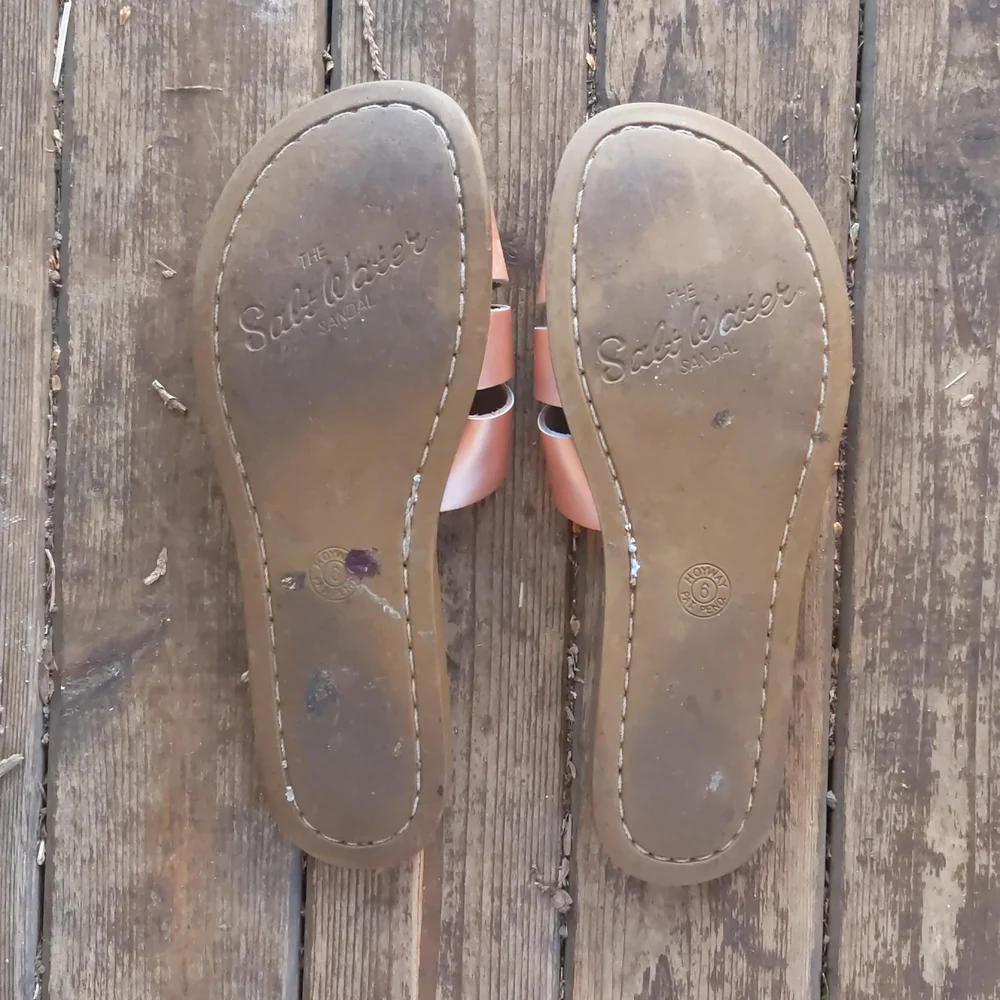 Saltwater Sandals - Picture 2 of 4